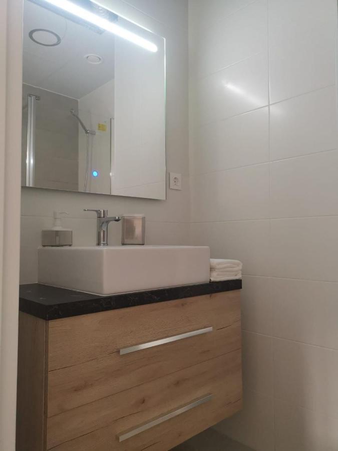 Love Rent4 Malaga Loft מראה חיצוני תמונה