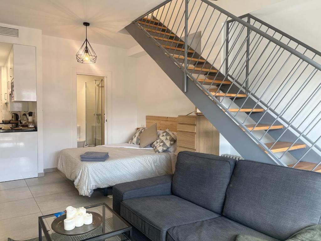 Love Rent4 Malaga Loft מראה חיצוני תמונה