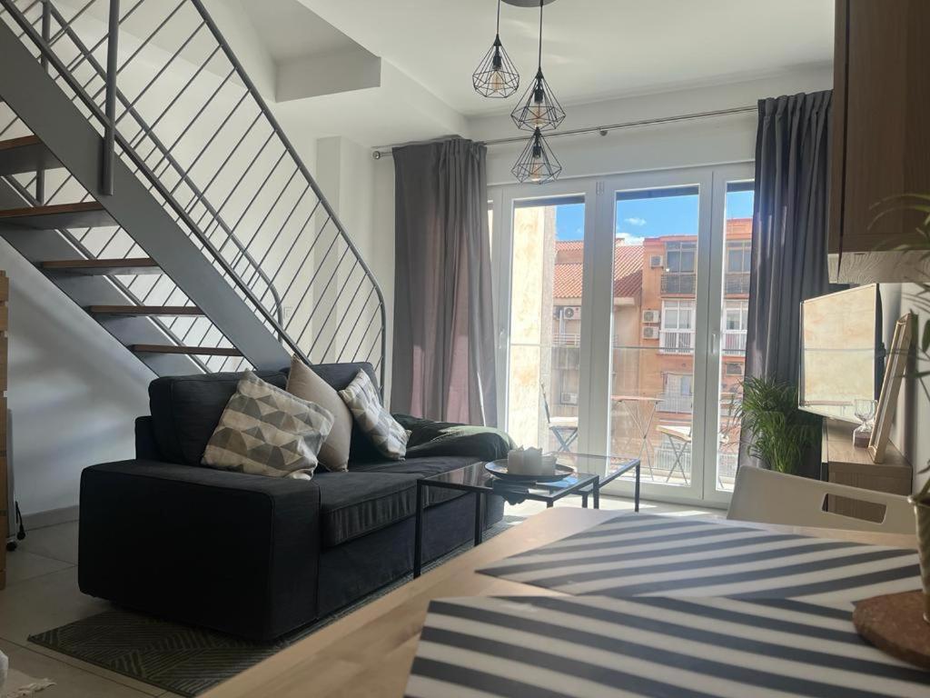 Love Rent4 Malaga Loft מראה חיצוני תמונה